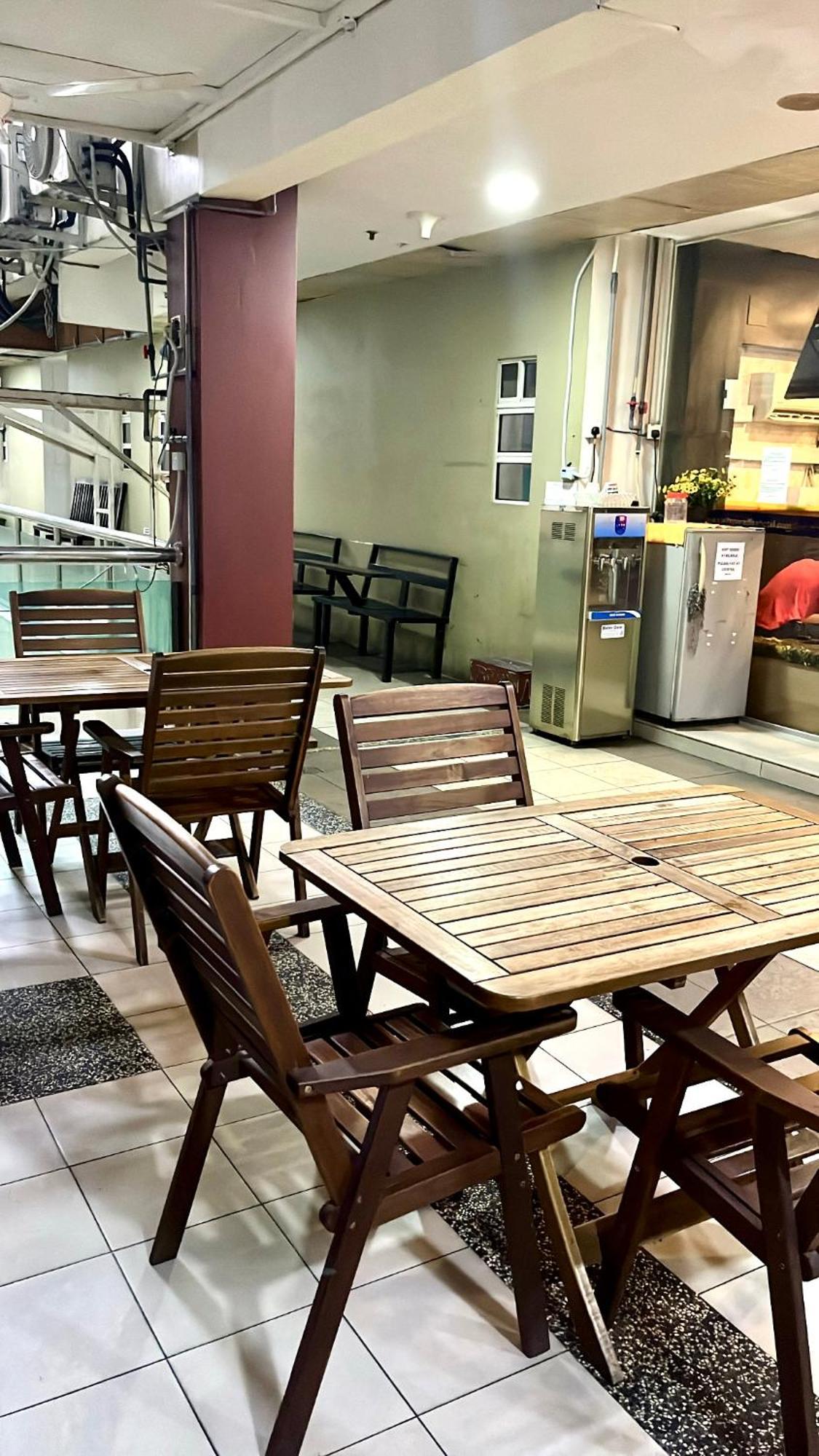 Switz Paradise Hotel - 5 Minute Walk To Centre Point And 10 Minute Walk To Waterfront- Kota Kinabalu Exterior photo